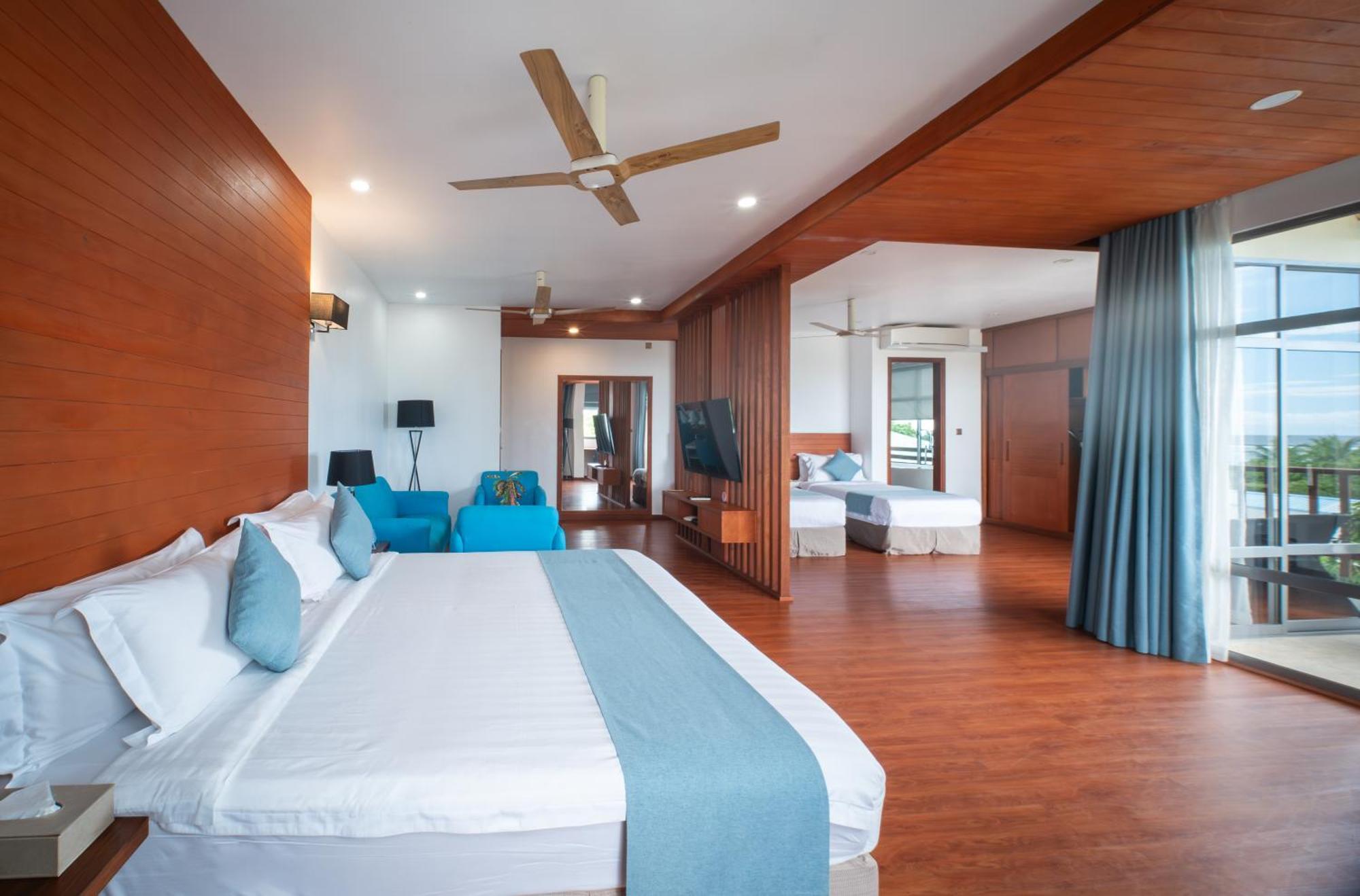 Araamu Hotels Maldives At Dhiffushi Exterior foto