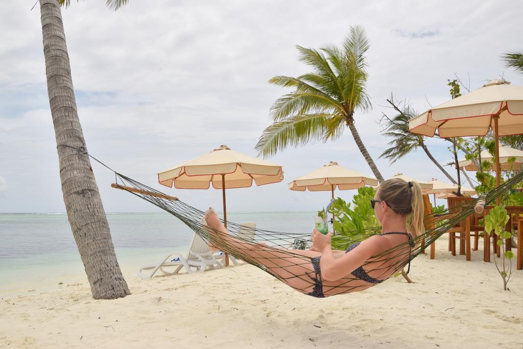 Araamu Hotels Maldives At Dhiffushi Exterior foto